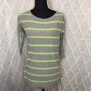 Planet Motherhood 3/4 Sleeve Top Grey/Green medium